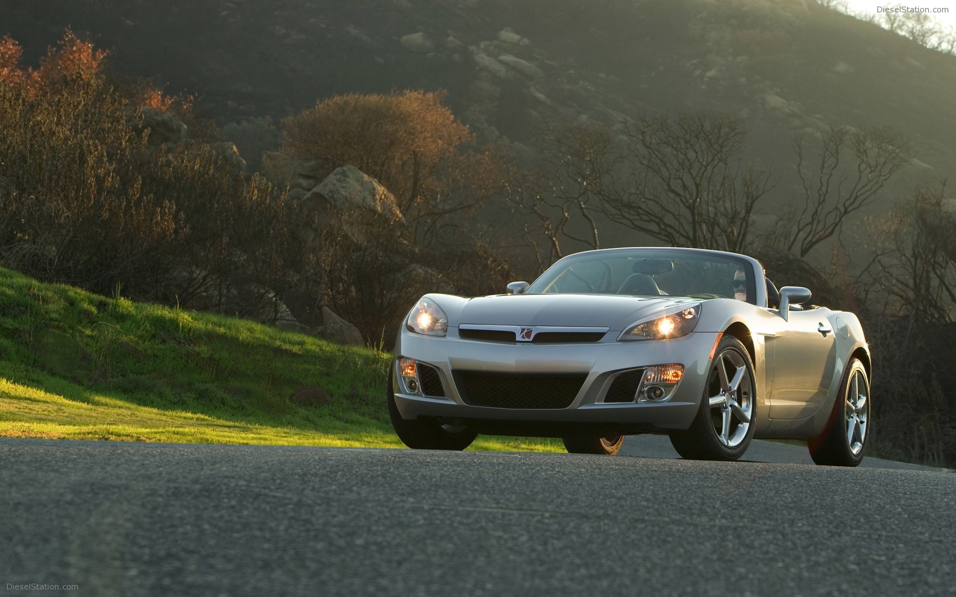 Saturn Sky Redline